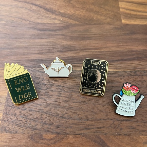 Pin Party - Picture 2 of 6